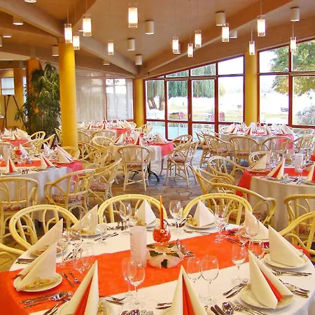 Holiday Balaton H623.6 * Tihany